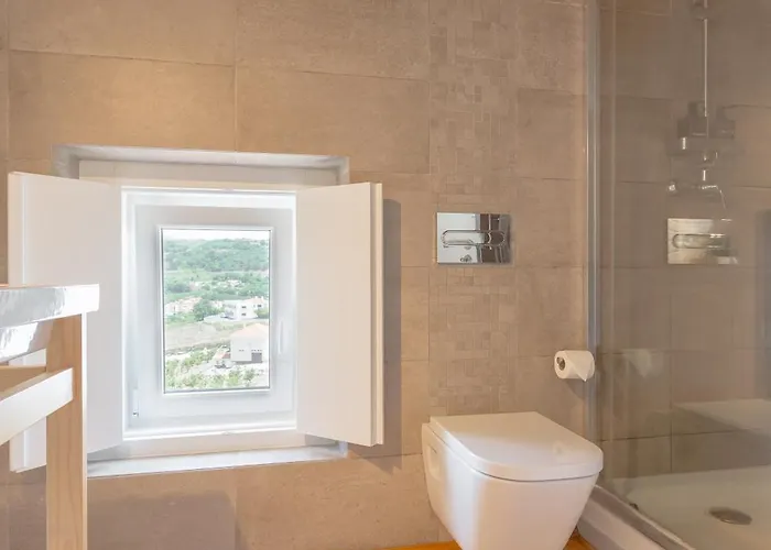 Retiro Do Castelo Semesterbostad *