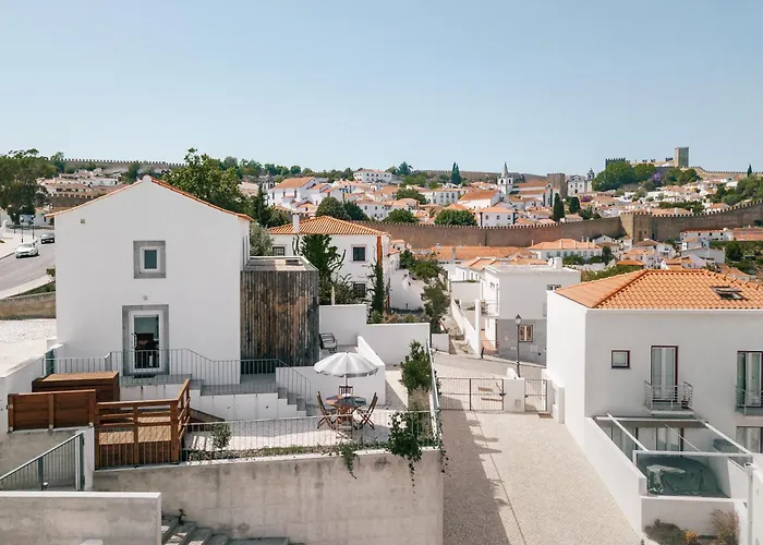 Retiro Do Castelo Semesterbostad *